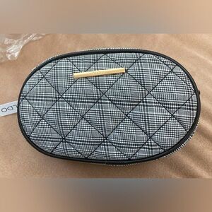Aldo Pounce Diamond Quilted sling bag or belt bag Grey, black and white NWT